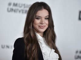 Hailee Steinfeld.jpg