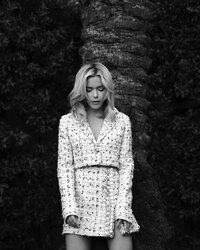 kiernan-shipka-photoshoot-february-2022-5.jpg