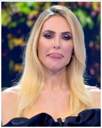 Ilary Blasi (40).jpg