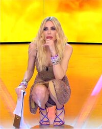 ilary blasi (4).jpg