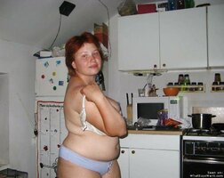 babes-norm-1598793-41eb9a14733f66e2e9f95158dbde2808.jpg