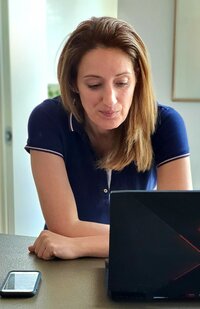 Roberta Metsola s bionda milf.jpg
