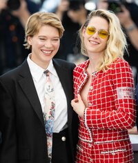 Léa Seydoux & Kristen Stewart.jpg