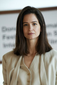 Katherine Waterston.jpg