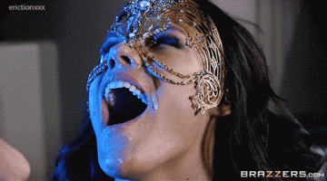 peta-jensen_004.gif