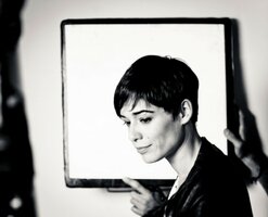 diane-fleri-sul-set-della-commedia-anche-se-e-amore-non-si-vede-221246.jpg