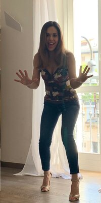 giovannamartiniofficial_20200407_p_2282011662959651064_1_2282011662959651064.jpg