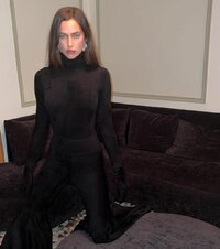 i.shayk103.jpg