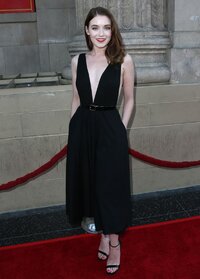 sarah-bolger-once-upon-a-time-season-4-screening-after-party-in-hollywood_12.jpg
