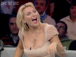 011057171_Federica_Fontana___Controcampo_18_02_2007_4_122_381lo.jpg