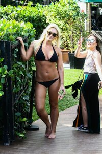 brooke hogan in bikini (26).jpg