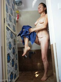 64pic03.jpg