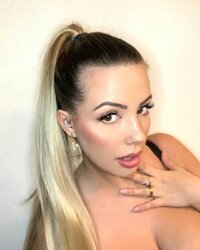 instabig (8).jpg