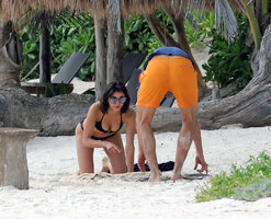 nina dobrev in bikini 05.jpg