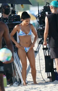 camila mendes in bikini (26).jpg