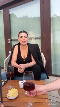VideoCapture_20230603-193959.jpg