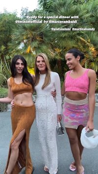 vlcsnap-2023-06-22-21h17m17s260.jpg
