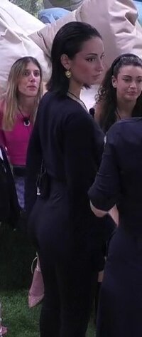 letizia petris gf (3).jpg letizia petris gf (3).jpg