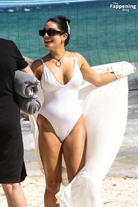 Vanessa-Hudgens-Sexy-9-The-Fappening-Blog.jpg