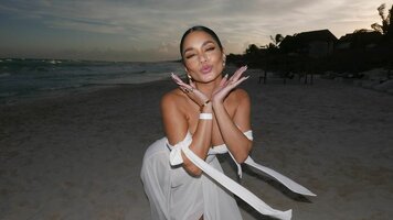 vanessahudgens_1702286041829.jpg