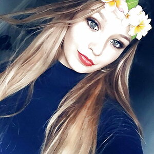 college girl (5).jpg